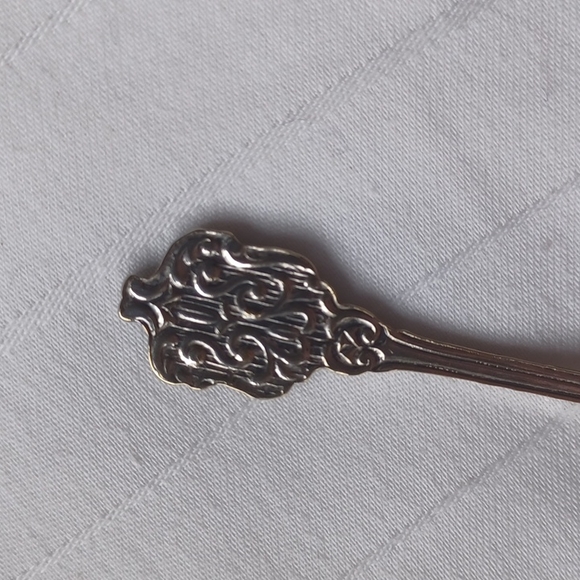 Karo Silver Plate European Collector Spoons- Set of 10 - Picture 6 of 8